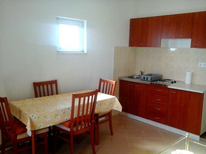 Apartmani Maris Trogir Zewnętrze zdjęcie