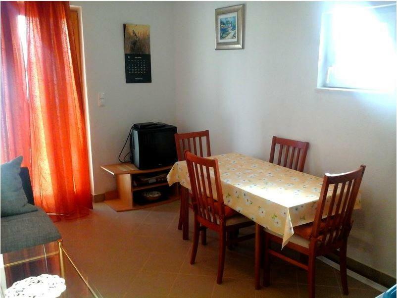 Apartmani Maris Trogir Zewnętrze zdjęcie