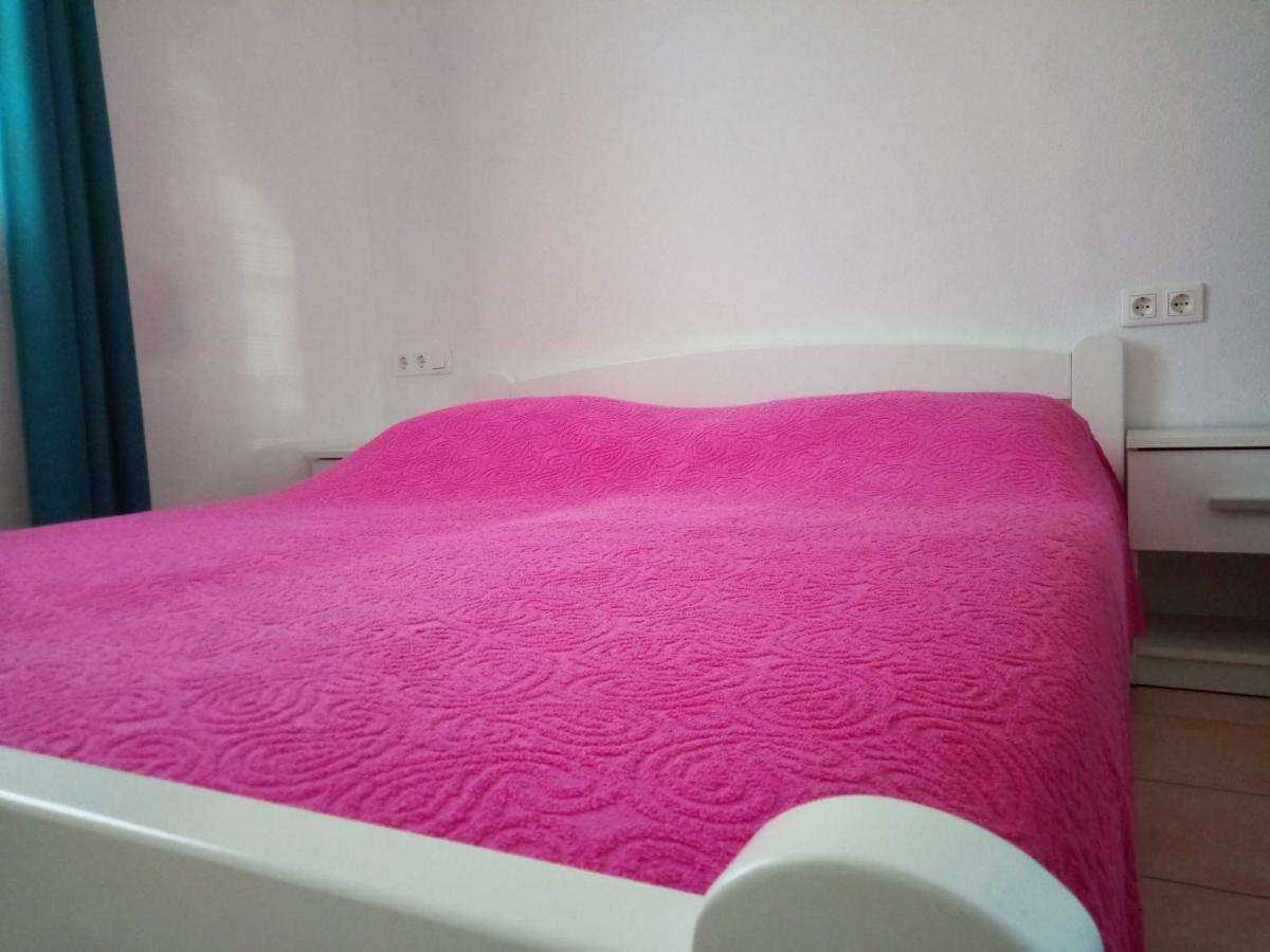 Apartmani Maris Trogir Zewnętrze zdjęcie