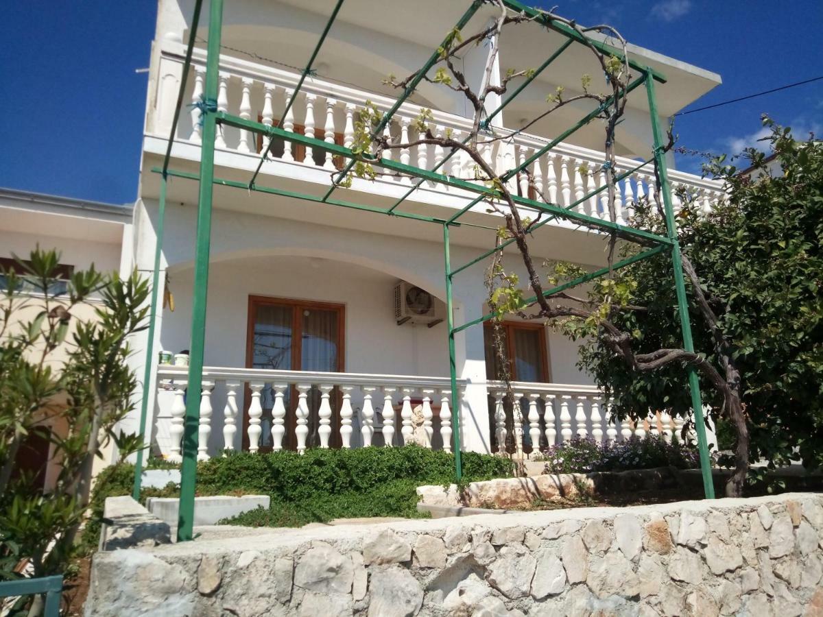 Apartmani Maris Trogir Zewnętrze zdjęcie