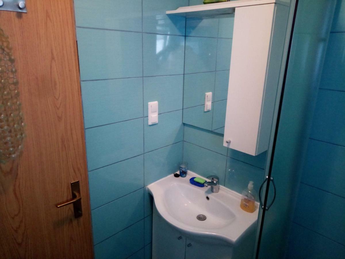 Apartmani Maris Trogir Zewnętrze zdjęcie